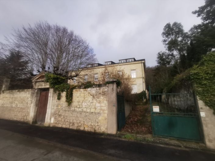 Image No.15-7 Bed House for sale