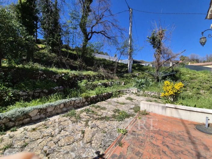 Image No.9-3 Bed House for sale