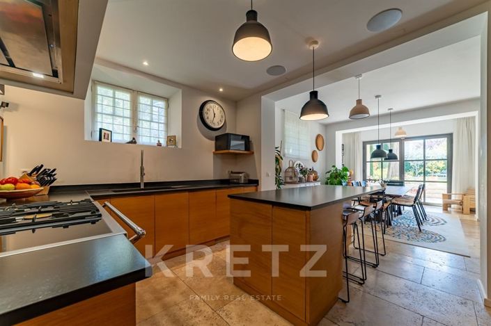 Image No.15-5 Bed House for sale