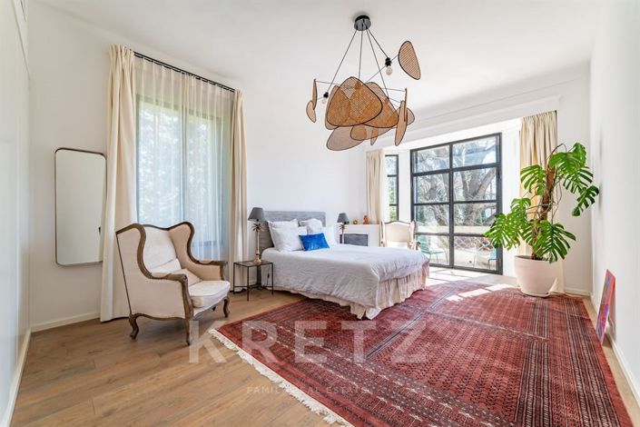 Image No.22-5 Bed House for sale