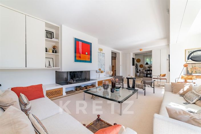 Image No.6-5 Bed House for sale