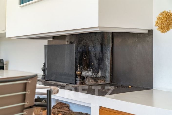 Image No.7-5 Bed House for sale