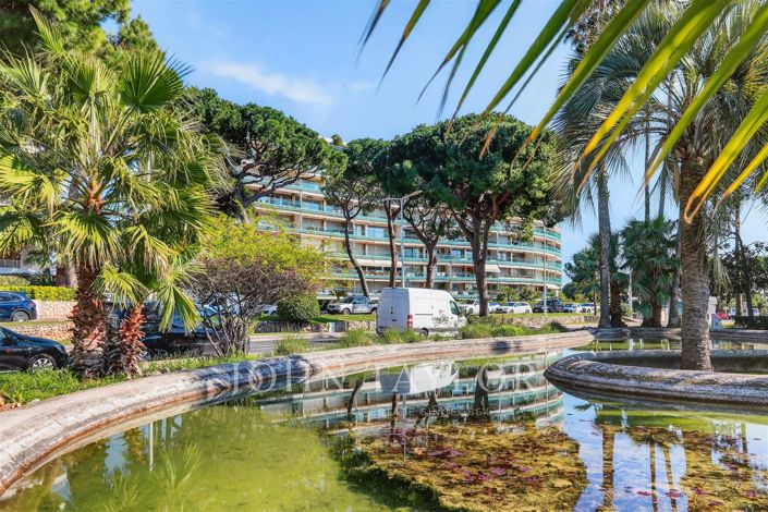 Image No.18-5 Bed Apartment for sale