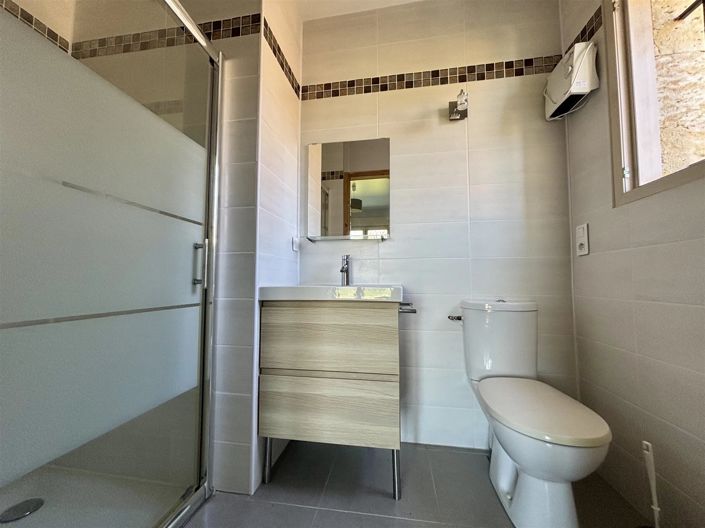 Image No.9-3 Bed House for sale