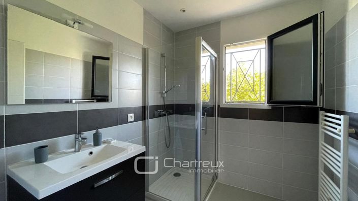 Image No.12-4 Bed House for sale