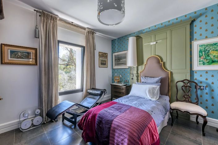 Image No.25-4 Bed House for sale