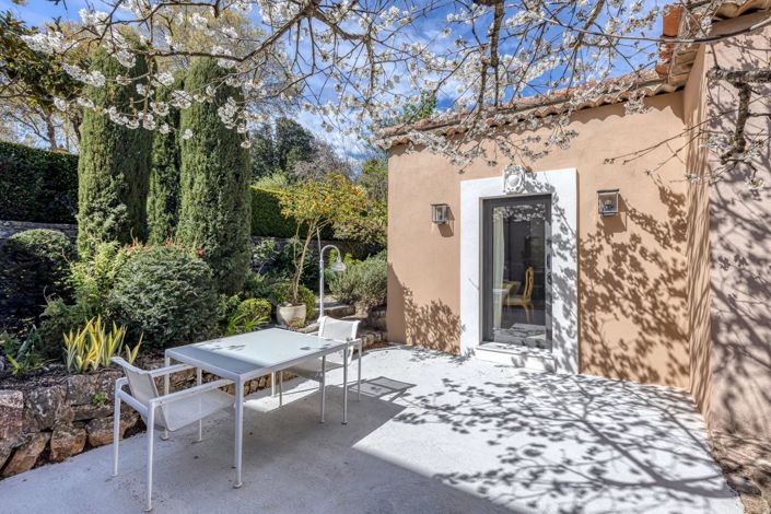 Image No.30-4 Bed House for sale