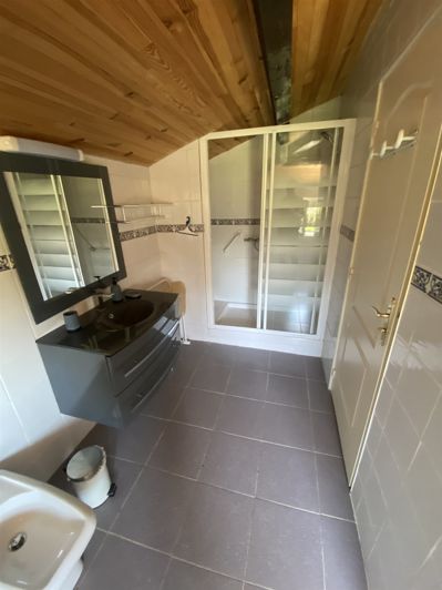 Image No.20-6 Bed House for sale