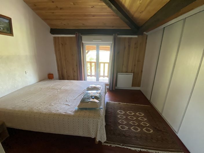 Image No.21-6 Bed House for sale