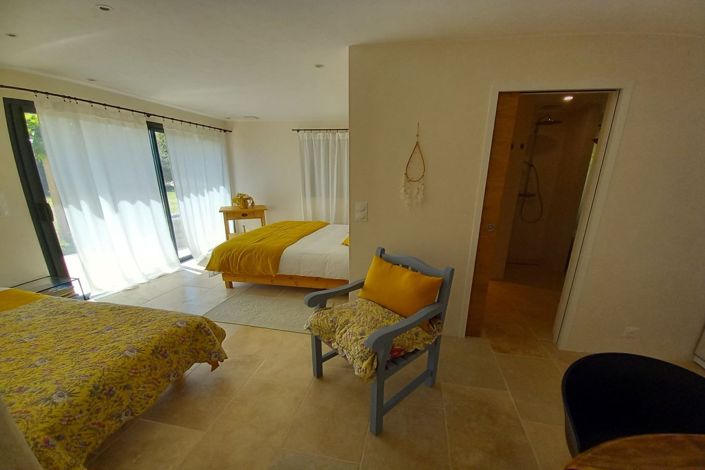 Image No.11-4 Bed House for sale