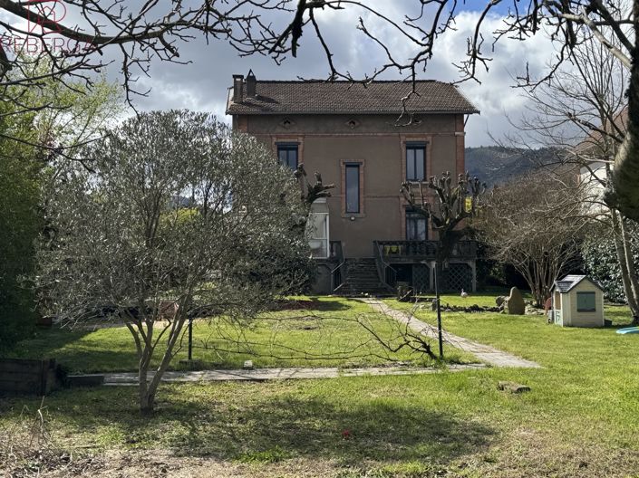 Image No.3-8 Bed House for sale