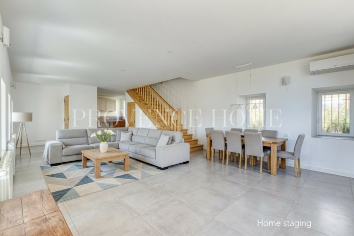 Image No.3-Maison de 12 chambres à vendre à Lacoste