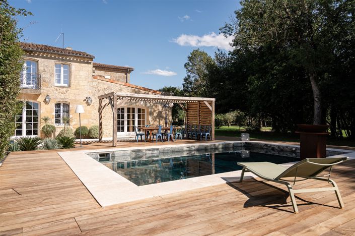 Image No.8-Propriété de 6 chambres à vendre à Camblanes-et-Meynac
