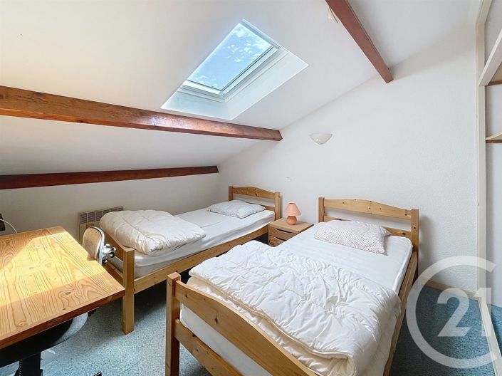 Image No.25-4 Bed House for sale