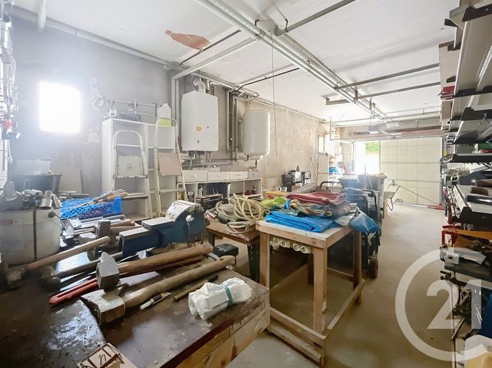 Image No.27-4 Bed House for sale