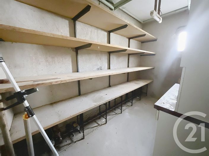 Image No.28-4 Bed House for sale