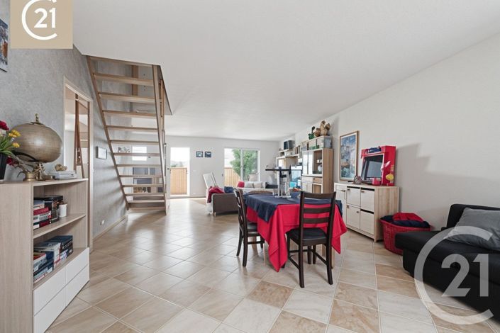 Image No.5-3 Bed House for sale