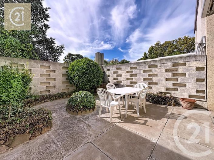 Image No.2-3 Bed House for sale