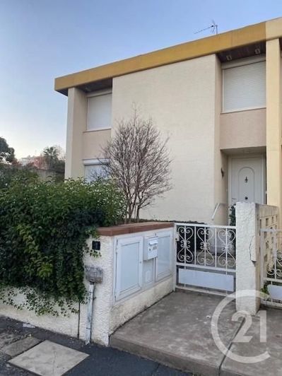 Image No.20-3 Bed House for sale