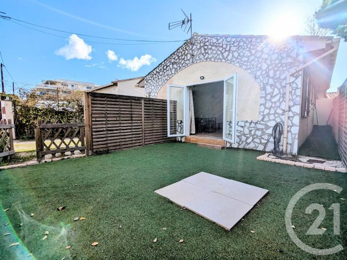Image No.2-2 Bed House for sale