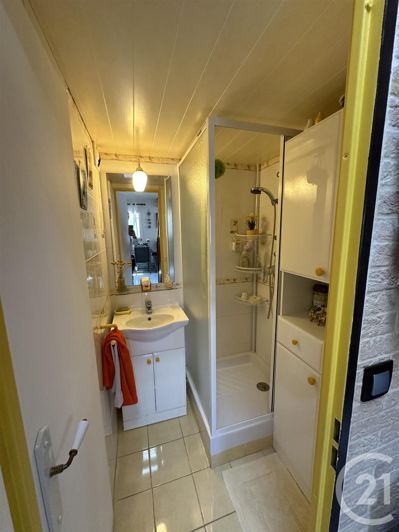 Image No.12-1 Bed House for sale