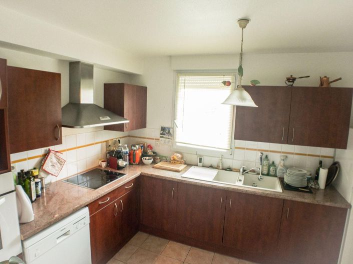 Image No.4-3 Bed House for sale