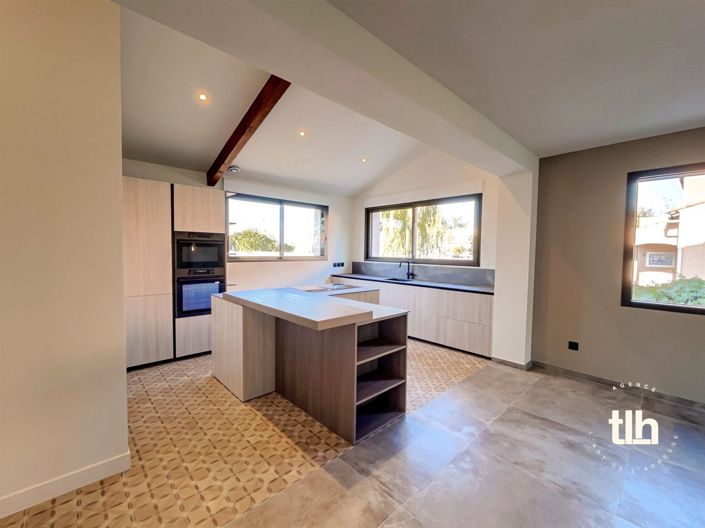 Image No.13-Propriété de 5 chambres à vendre à Candillargues