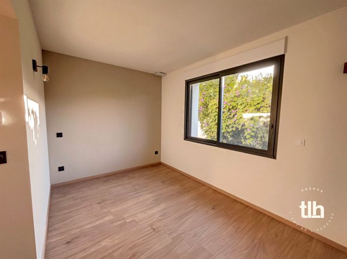 Image No.5-Propriété de 5 chambres à vendre à Candillargues