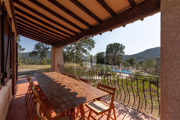 Image No.12-5 Bed House for sale