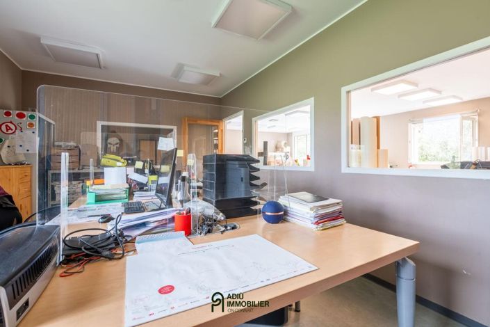 Image No.12-3 Bed House for sale