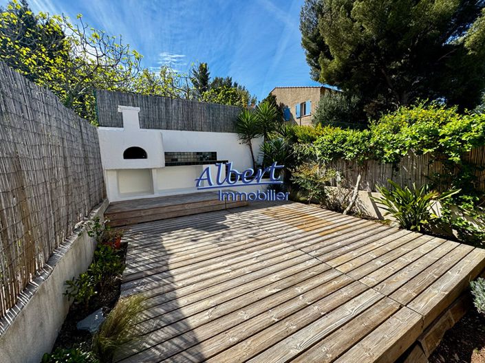 Image No.2-2 Bed House for sale