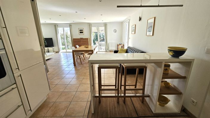 Image No.11-4 Bed House for sale