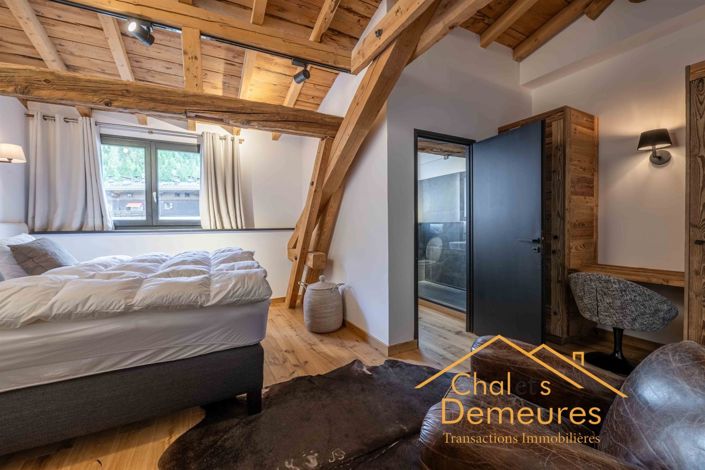 Image No.15-8 Bed House for sale