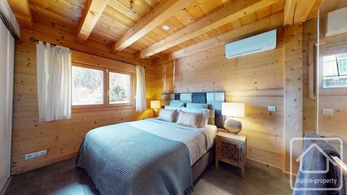 Image No.14-4 Bed Property for sale