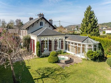 1 - Ezy-sur-Eure, House