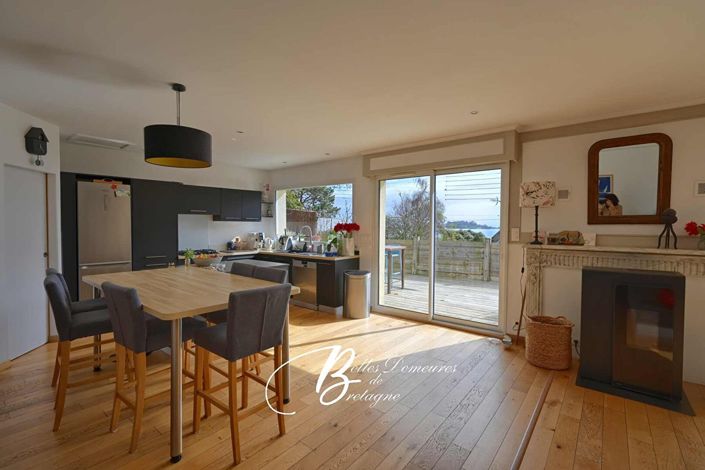 Image No.5-4 Bed House for sale