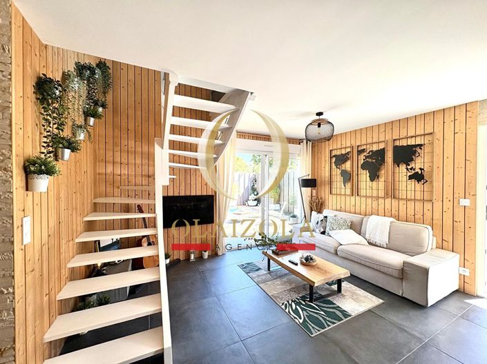 Image No.3-3 Bed House for sale