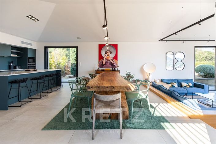 Image No.8-Propriété de 5 chambres à vendre à Zonza