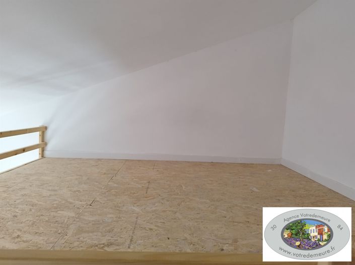 Image No.5-2 Bed House for sale