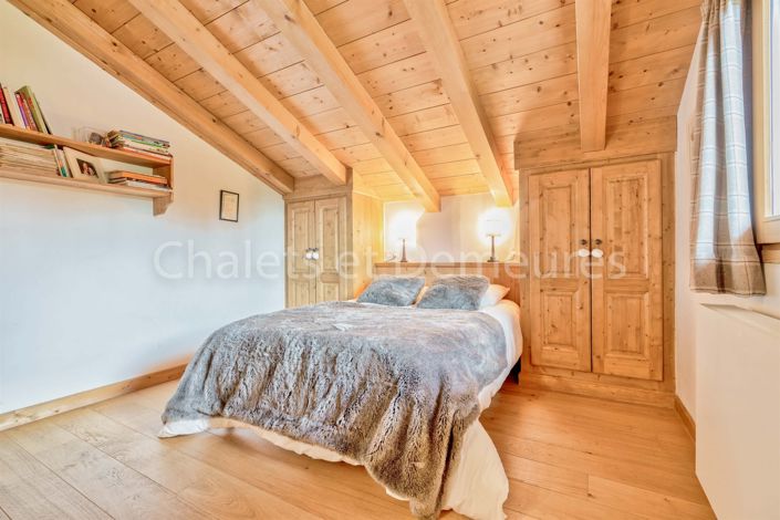 Image No.16-5 Bed House for sale