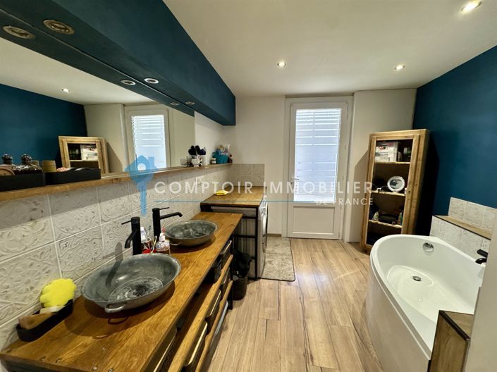 Image No.22-4 Bed House for sale