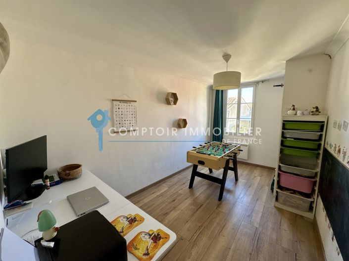 Image No.23-4 Bed House for sale