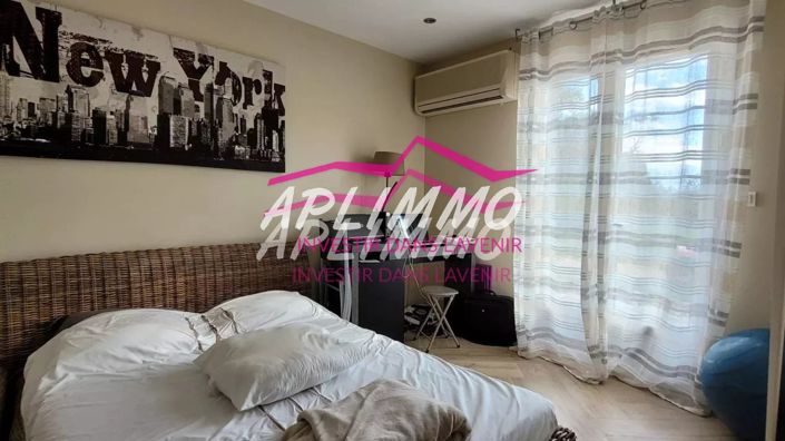 Image No.5-Maison de 5 chambres à vendre à Saint-Montan