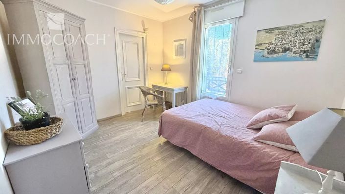 Image No.9-Appartement de 3 chambres à vendre à Carqueiranne