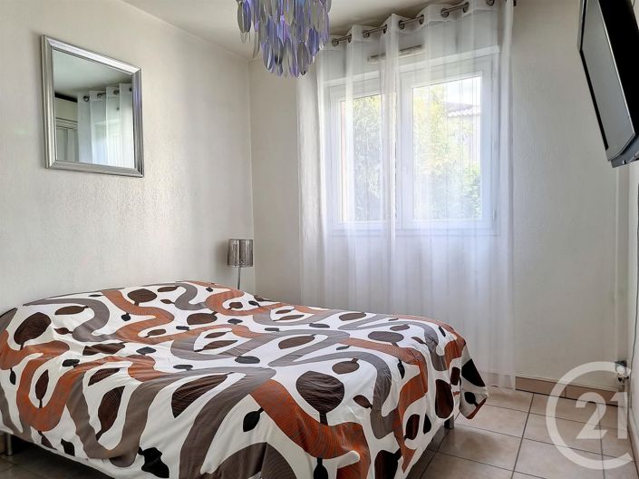 Image No.6-Appartement de 1 chambre à vendre à Draguignan