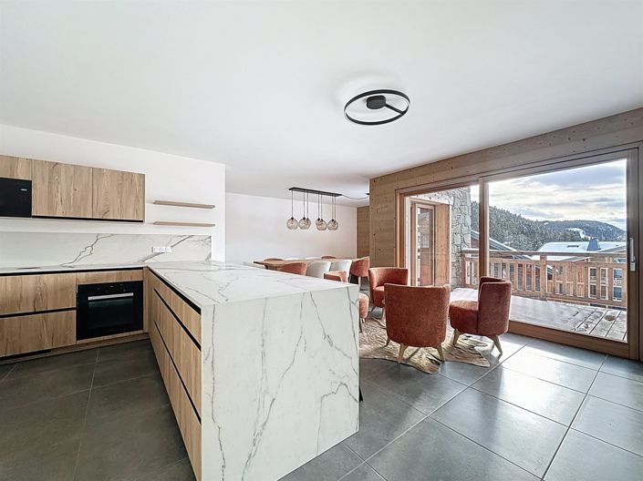 Image No.5-5 Bed Apartment for sale