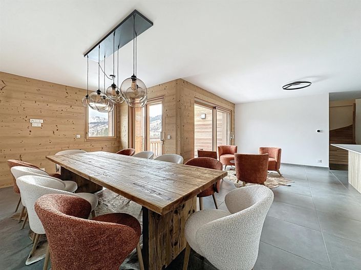 Image No.6-5 Bed Apartment for sale