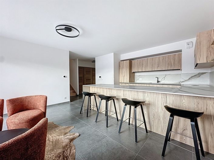 Image No.7-5 Bed Apartment for sale