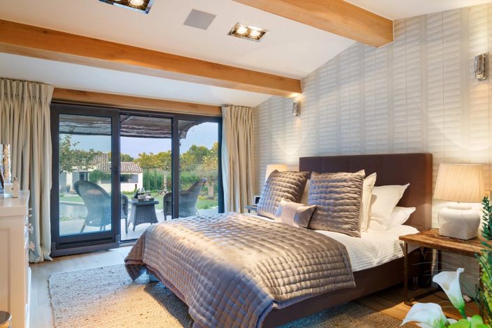 Image No.11-5 Bed House for sale