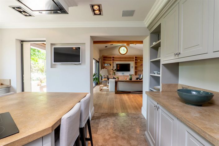 Image No.25-5 Bed House for sale